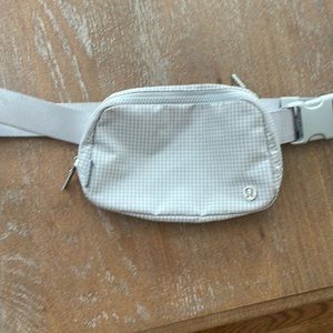 Lululemon cross body